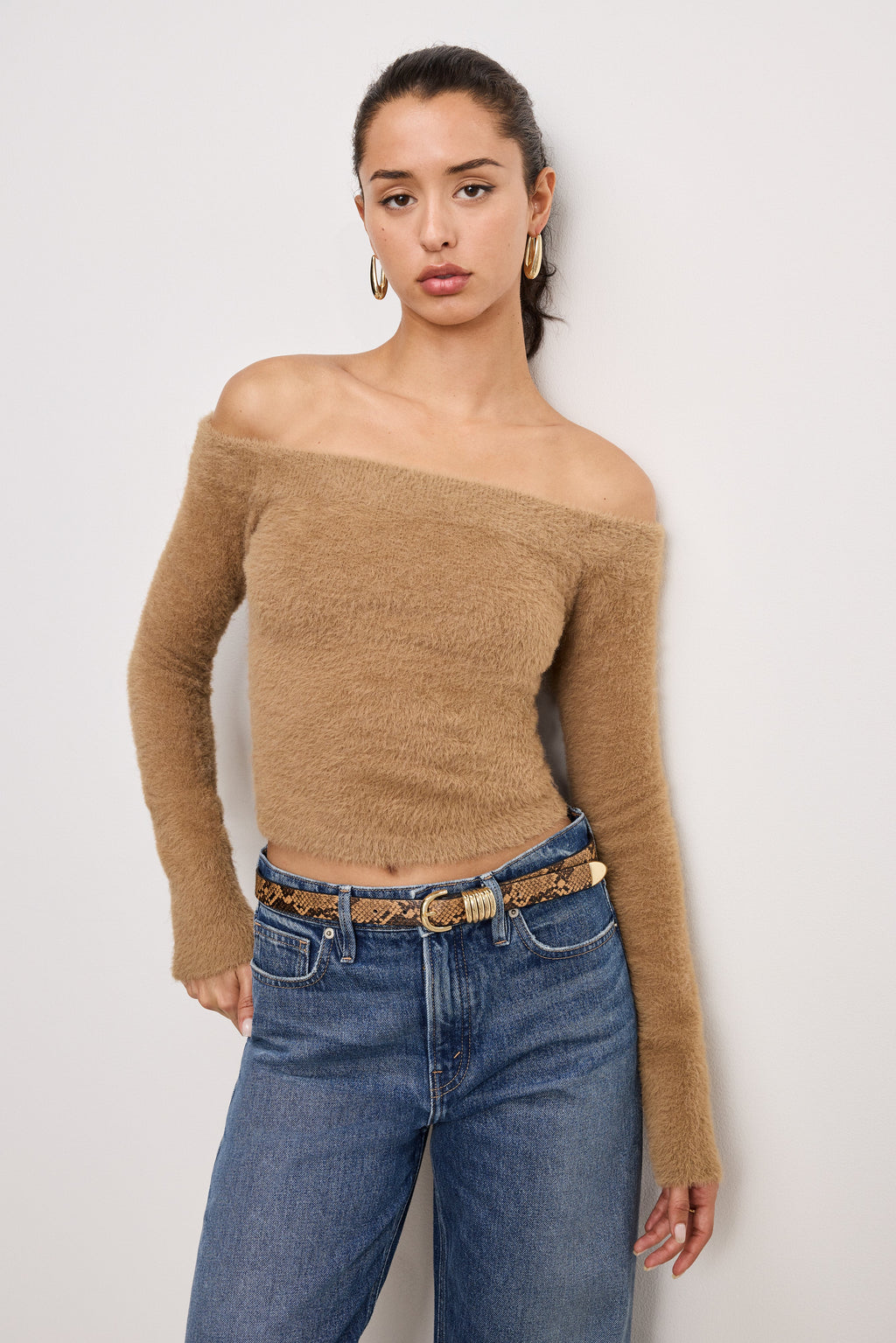 OFF SHOULDER PLUSH TOP WARM CARAMEL003