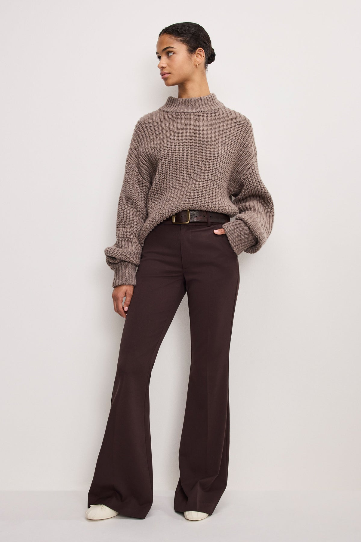 ESSENTIAL SUITING FLARE TROUSERS DARK CHOCOLATE