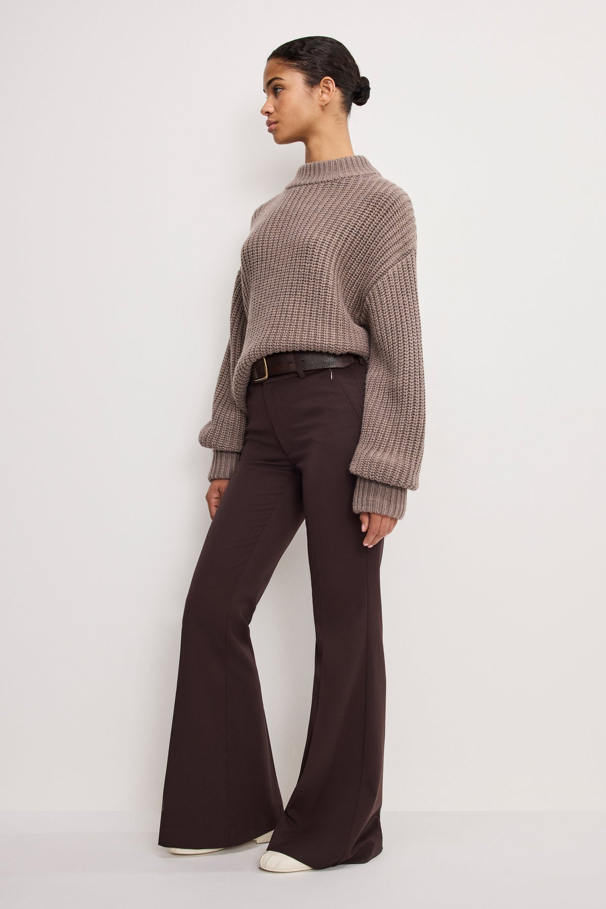 ESSENTIAL SUITING FLARE TROUSERS DARK CHOCOLATE