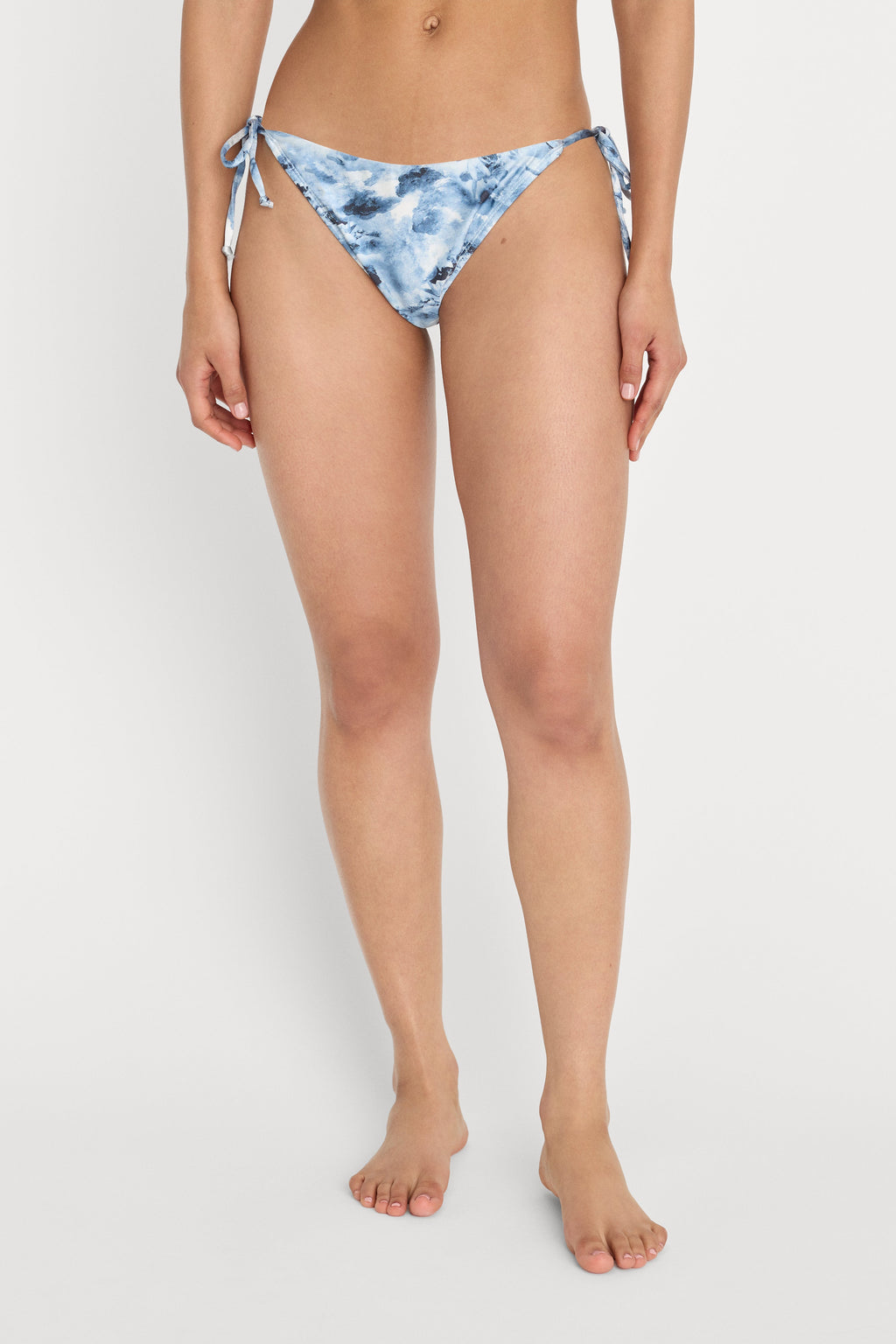 PRINT STRING BIKINI BOTTOM BLUE ANGEL PRINT