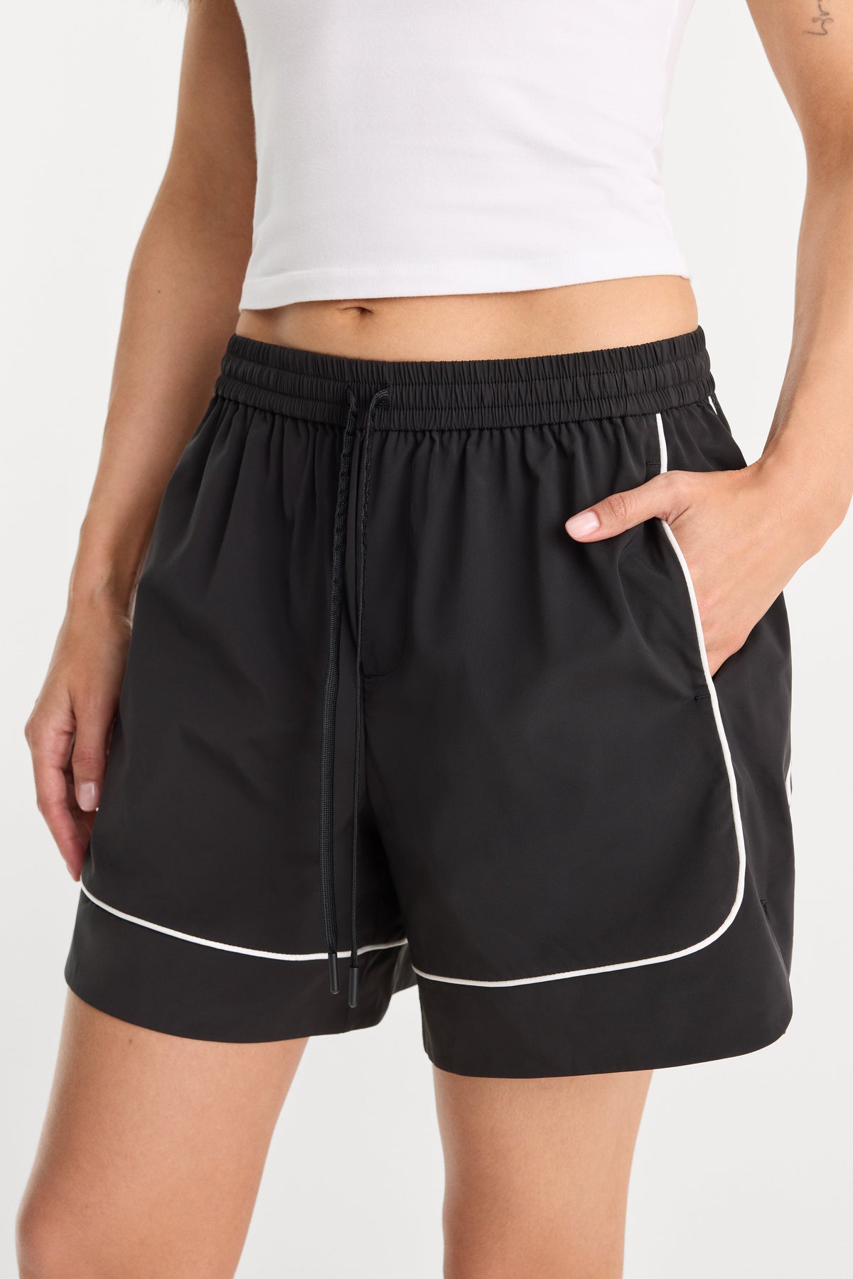 THE SPORT SHORT BLACK001