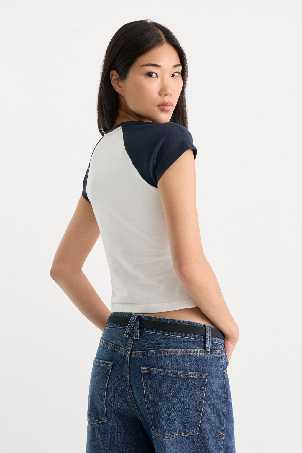 THE RAGLAN TEE CHALK