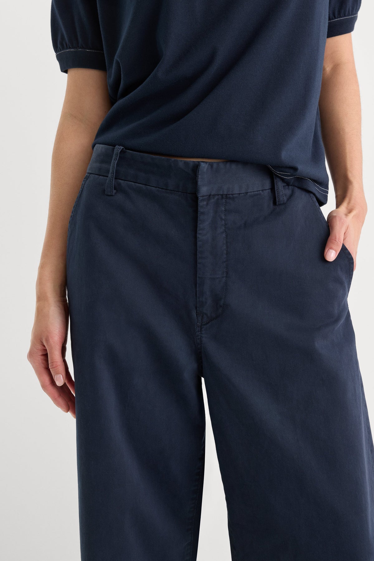 LOW SLUNG BAGGY TROUSER NEW NAVY
