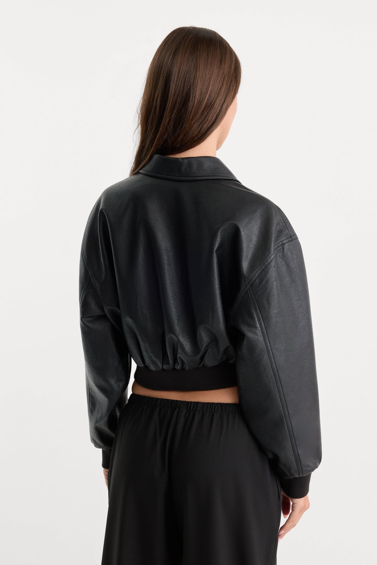 THE BETTER THAN LEATHER BOMBER JACKET BLACK001